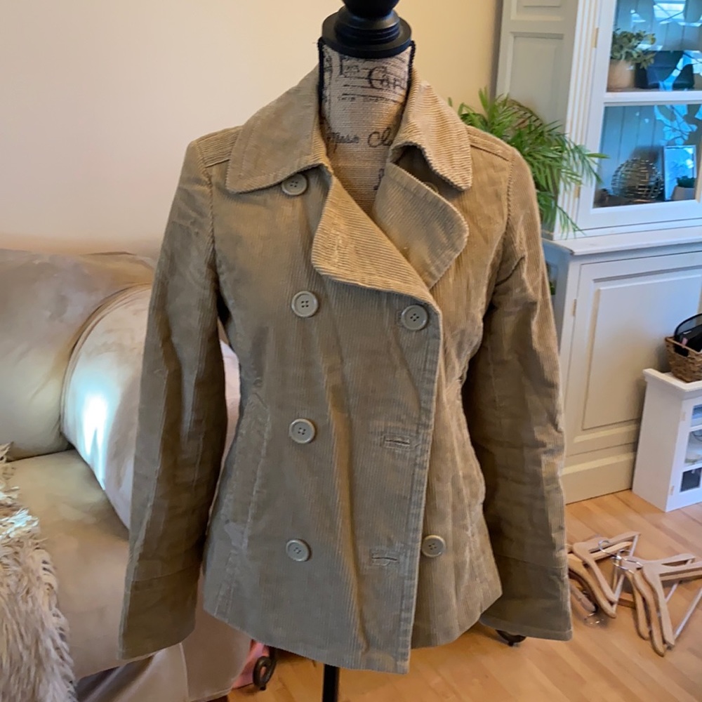 Gap tan corduroy jacket